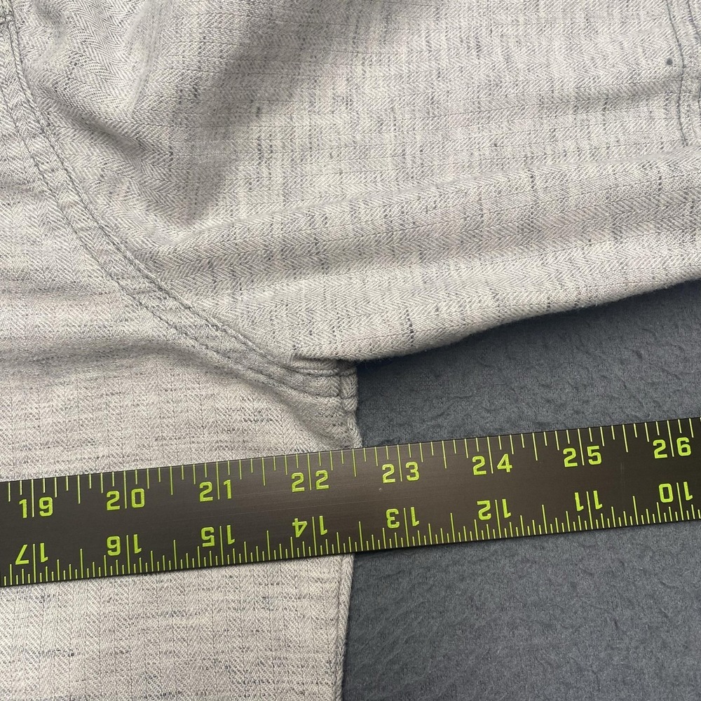 Kuhl Shirt Mens Medium Gray Herringbone Long Sleeve Button Up Pockets Casual - Picture 5 of 7